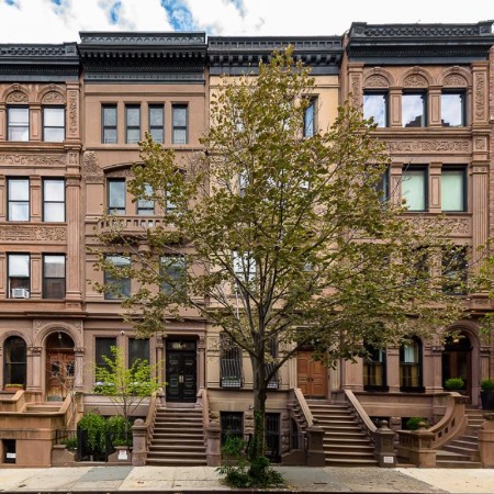 Mariska Hargitay's NYC house was listed for sale.